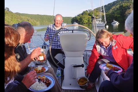 Curry in the cockpit, River Dart